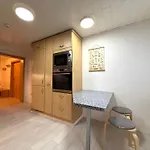 Cozy 5 Person